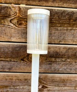 מנורה סולארית לבנה