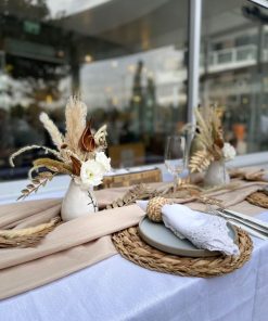 סידור שולחן אמיליה