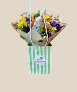 פריחה בכפר ארוז