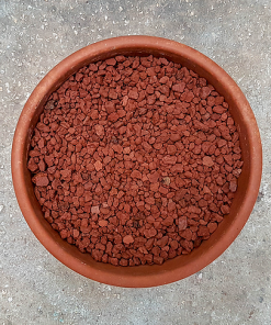 Alternative view of טוף אדום